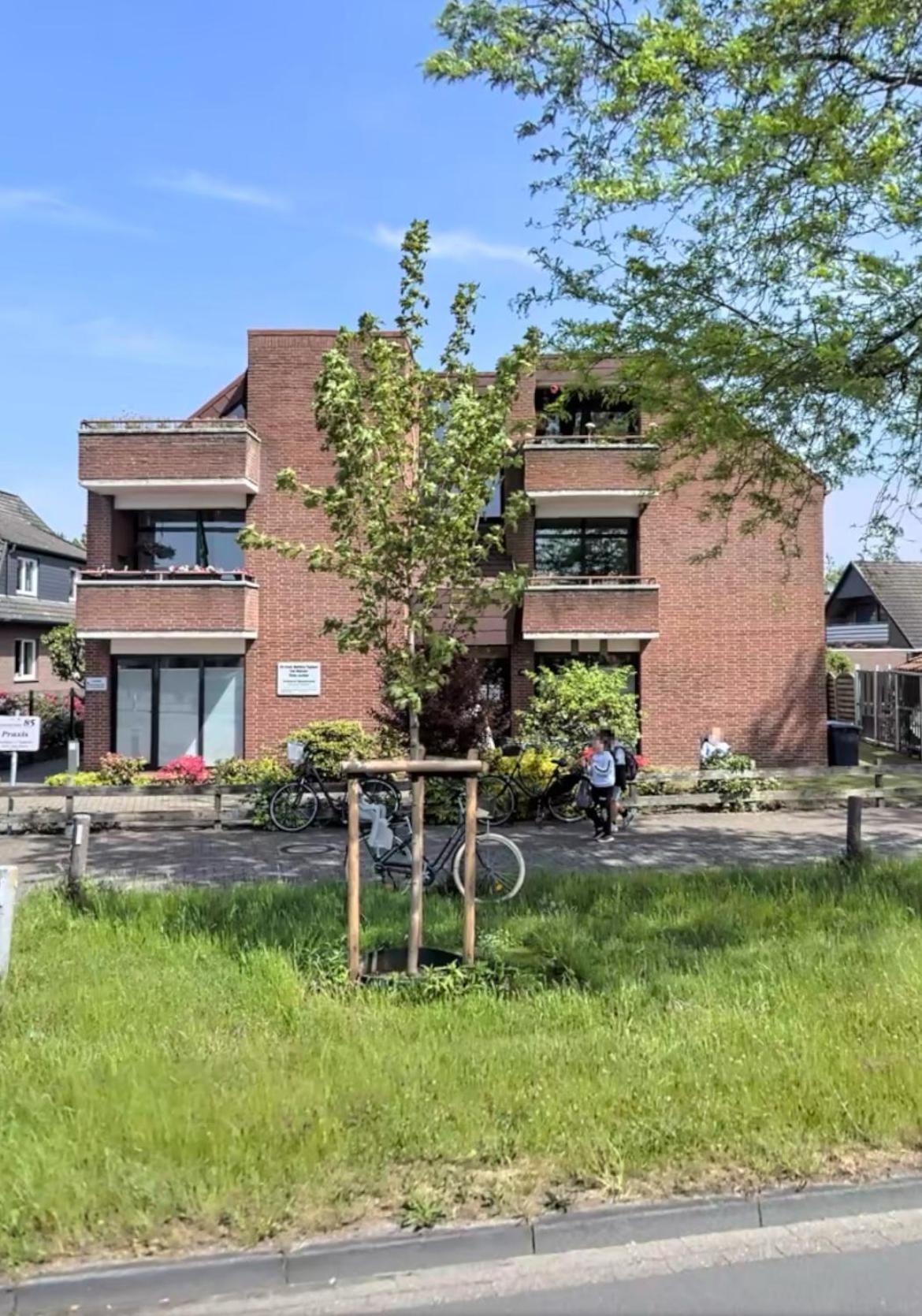 Sonnige Dachwohnung Nahe Dem Klinikum. Ольденбург Екстер'єр фото